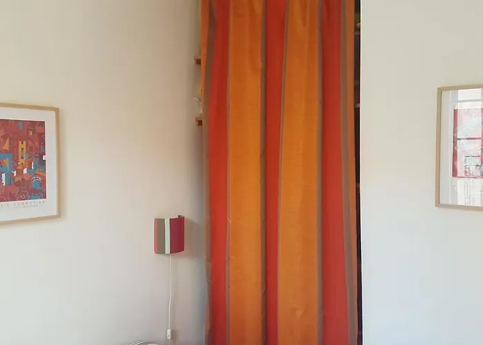 Appartement De Charme à 50m De La De Sable